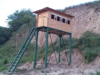 Wild Echo built a new hide for European Rollers and Bee-eaters photography!